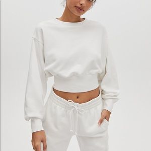 Size M, Tna AIRYAF Perfect Shrunken Sweatshirt